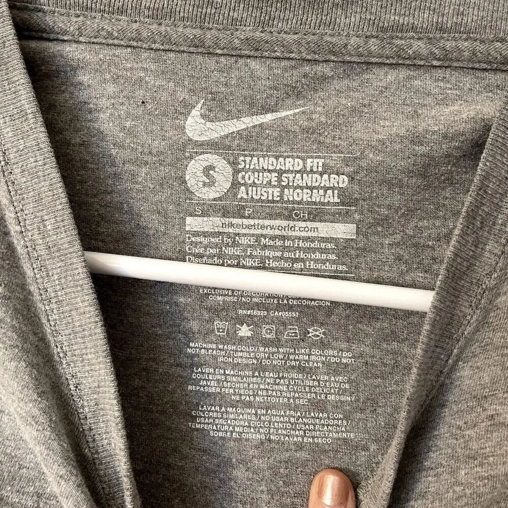 Nike Portland standard fit gray tshirt summer short sleeved w/ logo
